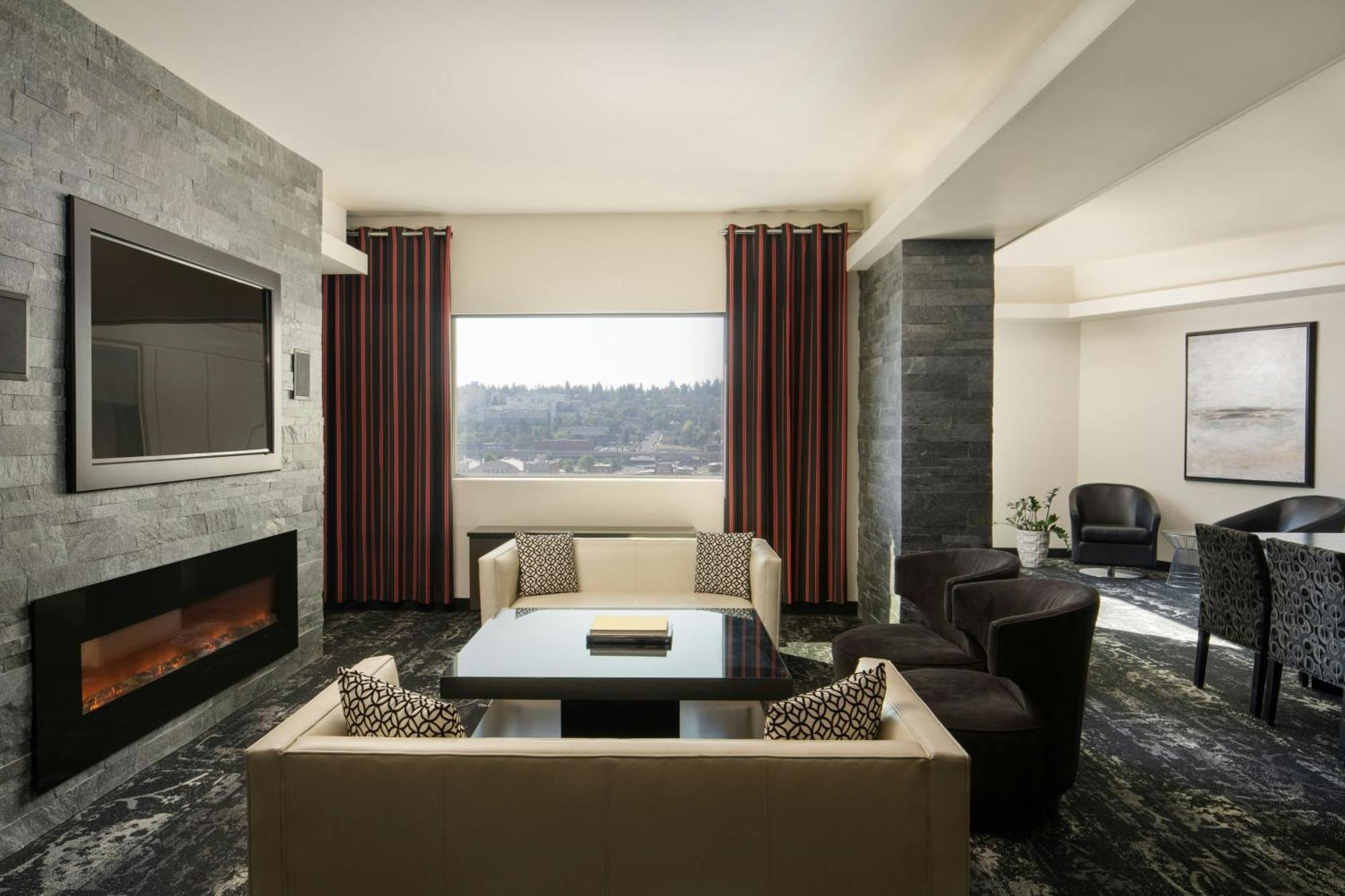 The Davenport Grand, Autograph Collection Hotel 4*